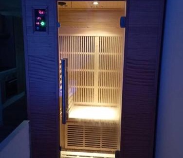 La Roche-sur-Yon Appartement | Séjour Sauna et Jacuzzi Cocon