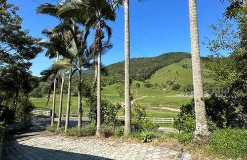 Santo Amaro da Imperatriz Maison | Sítio com piscina incrível
