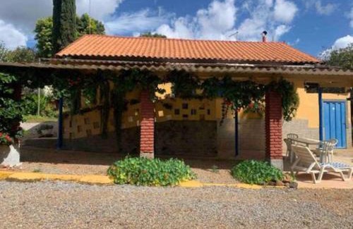 Tres Pontas Cabine | Sítio Casa de Boneca
