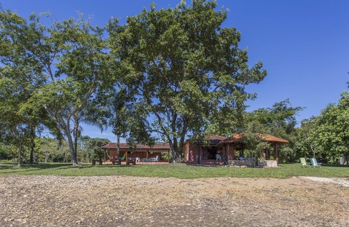 Delfinopolis Maison | Site de Delfinópolis (Serra da Canastra) - 3 suites
