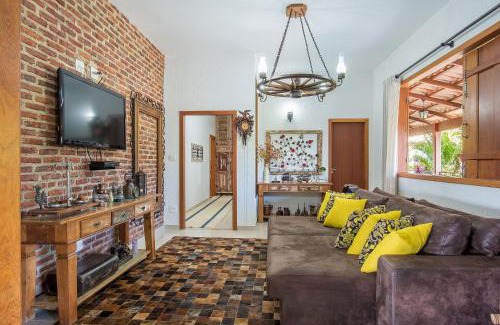 Pedro Leopoldo Maison | Sítio Pandora - Interior de Minas por Carpediem