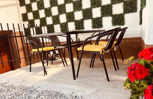 Avrig Appartement | S-HOUSE Avrig Apartament Spațios cu Terasă Privată lângă Sibiu Ideal pentru Cupluri , Familii sau Tranzit