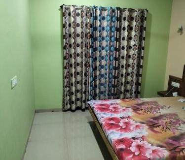 Adhal Appartement | S R S Villa