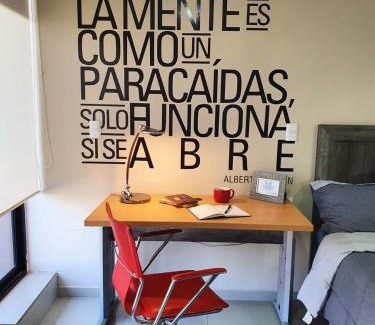 Ciudad Lopez Mateos Appartement | S04 SUITE CON CAMA KING SIZE Premium Frente al TEC CEM con Cocineta WiFi Balcón Parking Terraza