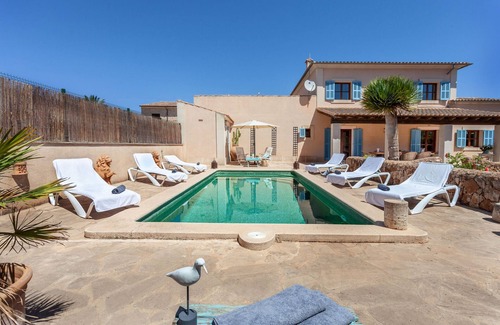 Es Llombards Chalet De Ski | Sa Bassa charming country holiday house with pool close to the village Es Llombards