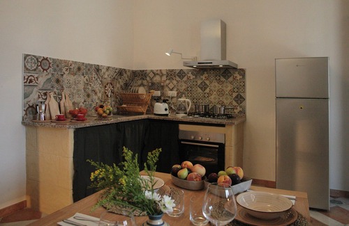 San Sperate Appartement | Sa domu de su marchesu - historic house in the art village of San Sperate