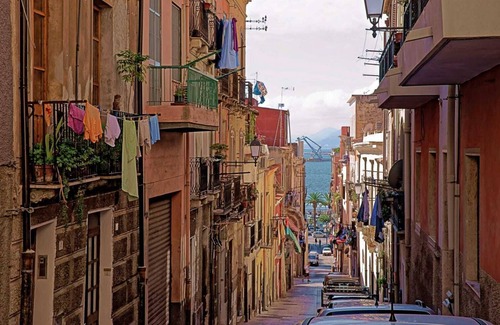 San Sperate Appartement | Sa domu de su marchesu - historic house in the art village of San Sperate