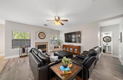 North San Antonio - SAT Maison | Sa Golf Home Nr Six Flags Wi-fi Bbq Games