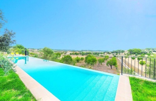 Lloret de Vistalegre Villa | Sa Serra - Villa Con Piscina Privada. Wifi Gratis