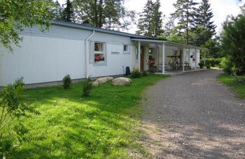 Hameenlinna Maison | saarnimaja