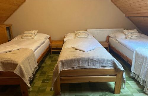 Spisske Vlachy Cabine | Sabinka pri jazere