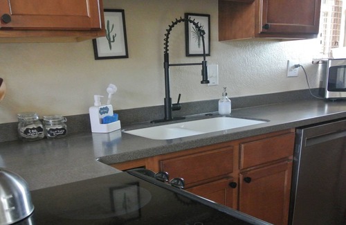 Encanto Canyon Copropriété | Sabino Canyon desert view retreat 3-bedroom 2-bath condo