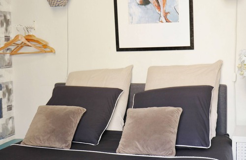 Lunel Appartement | Sacré Coeur de Ville - Le Pescalune