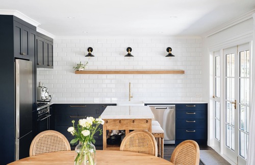 Ashhurst Maison | SaddleHills, absolute luxury with rustic charm, instantly & comfortably at home
