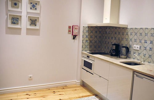 Setubal Appartement | Élégant appartement au centre-ville de Setúbal avec climatisation