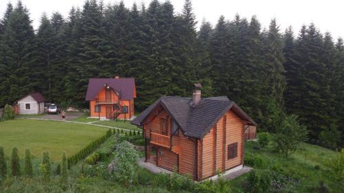 Skhidnytsya Maison | Sadyba Drymba
