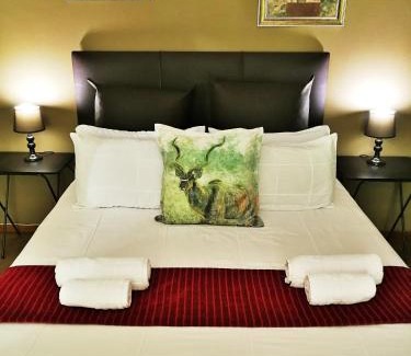 Vryburg Maison | Safari Guesthouse