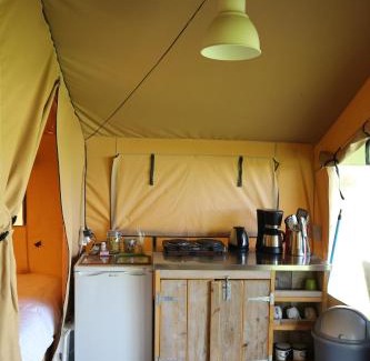 Saint-Desire Autre | Safari tent Domaine Bonneblond