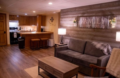 Woonsocket Appartement | Safe and comfortable accommodations for business travelers.