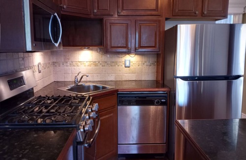 Windsor Terrace Maison | Safe Pretty Friendly Amazing Brooklyn Neighborhood.