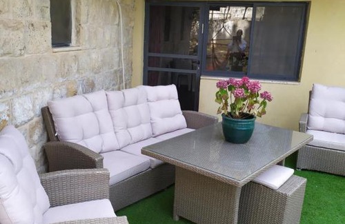 Safed Old City Appartement | Safed Kingdom