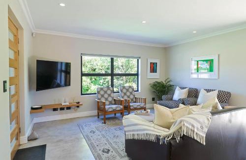 Sandbaai Maison | Saffron House