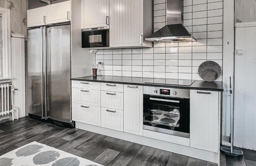 Fredriksberg Maison | Säfsen House Spacious updated home Close to the slopes!