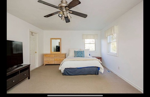 Sag Harbor Maison | Sag Harbor/Long Beach in the Fall, pool is still open & HIFF coming in October