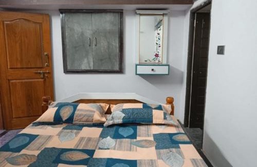 Kamalapur Maison | Sagar Homestay Hampi