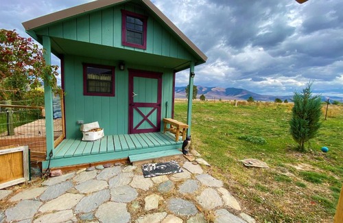 Hot Springs Appartement | Sage Oasis Garden Tea Cabin