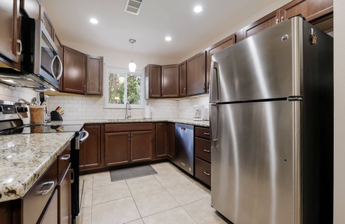 North San Antonio - SAT Maison | Sage Suite II - Sûr, propre et confortable (Animaux acceptés)