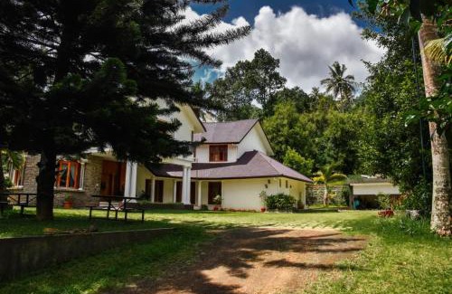 Adimaly Station Balnéaire | Sahachara Ayurveda Yoga Ecoliving