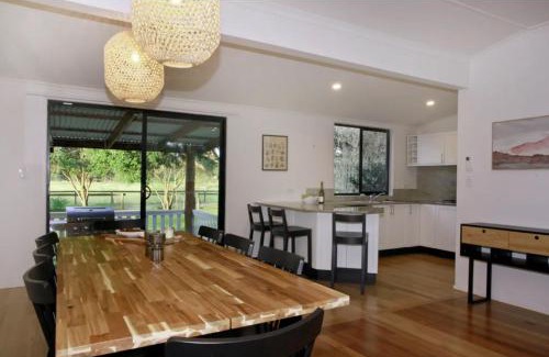 Anna Bay Maison | Sahara Trails House WiFi Air Conditioning Horse Riding and much more
