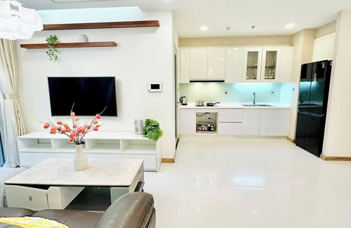 Binh Tan Appartement | Saigon River View Apartment in Vinhomes Central Park 7