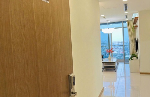 Binh Tan Appartement | Saigon River View Apartment in Vinhomes Central Park 7