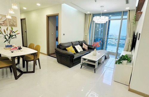 Binh Tan Appartement | Saigon River View Apartment in Vinhomes Central Park 7