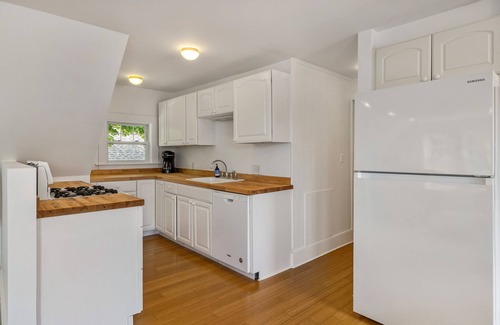 Portsmouth Appartement | Sail Loft Portsmouth - beautiful apartment near downtown.