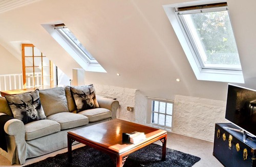 Cramond Maison | Sailor's Cottage