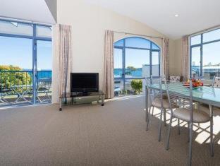 Taupo Hôtel | Sails on the Lake