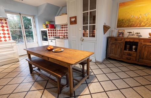 Saint-Aubin-Routot Maison | Maison de charme avec parc arboré, proche mer, tout confort. Idéal en famille.