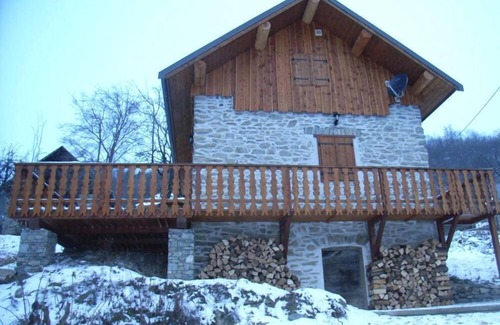 Saint-Alban-des-Villards Chalet De Ski | Saint Alban Des Villards: Chalet Ambiance Montagne