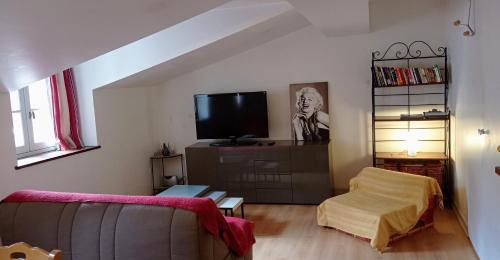 Saint-Jean-Pied-de-Port Appartement | Saint Jean Pied de Port. Centre Ville. Rue Piétonne