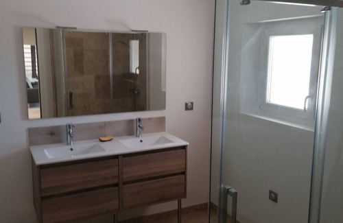 Saint-Marcel-d'Aredeche Appartement | Saint Marcel d' Ardèche Appartement de 70m2