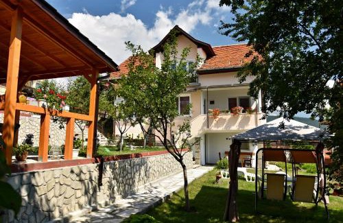 Velingrad Maison | Saint Maria Guest House