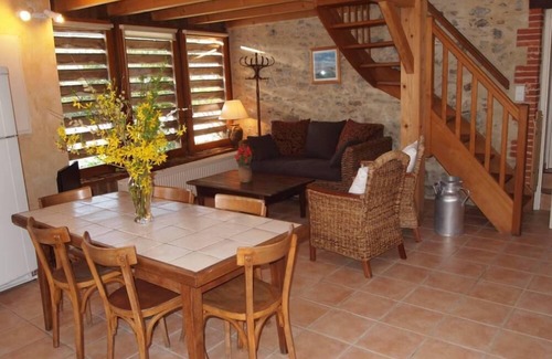 Saint-Prouant Cottage | GITE LE PRIEURE 4-6 pers- AVEC PISCINE à 20 min du PUY DU FOU