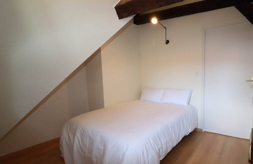 Old Town Appartement | SAITE TRINITÉ Logement entier : Duplex Troyes Centre Historique de Troyes