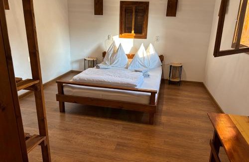 Carasova Maison | Salaš u Bregu in Cheile Carasului