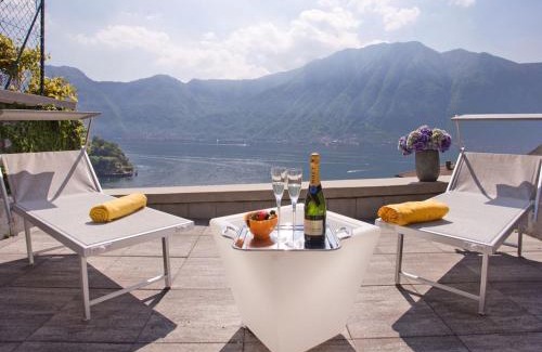 Sala Comacina Appartement | SALA COMACINA APARTMENT NO 4-SLEEPS 10 by Italian Apartments