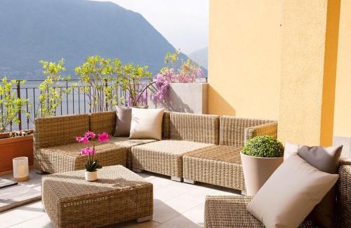 Sala Comacina Appartement | SALA COMACINA APARTMENT NO 1-SLEEPS 10 by Italian Apartments