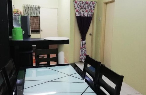 Bandar Sri Sendayan Maison | SalamMuslimonly homestay